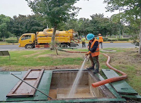 南关化油池清理
